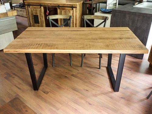 tavolo legno e ferro