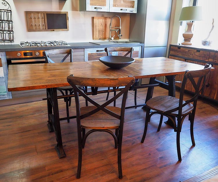 tavolo allungabile con manovella