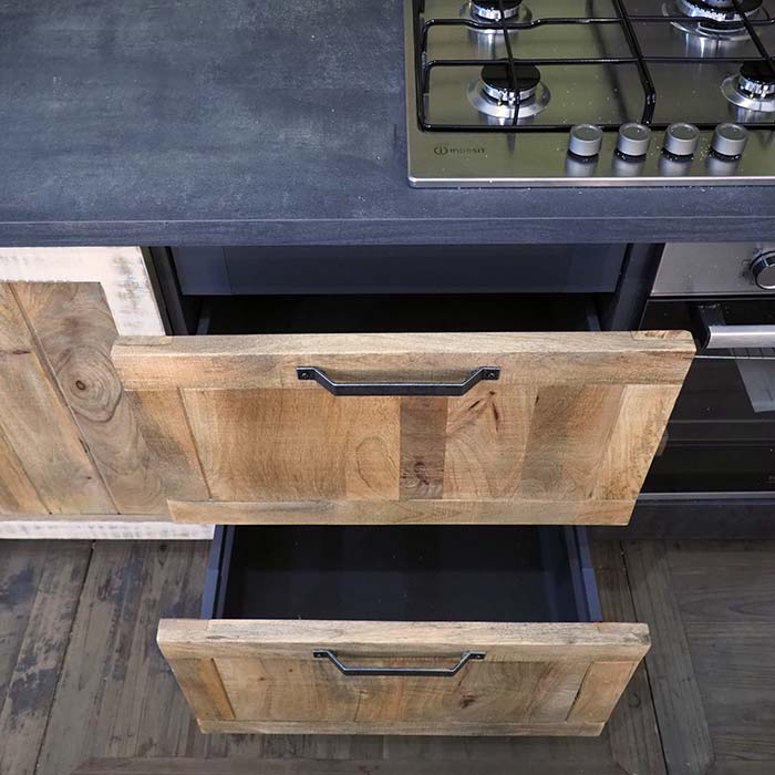 cucina con ante in legno vero