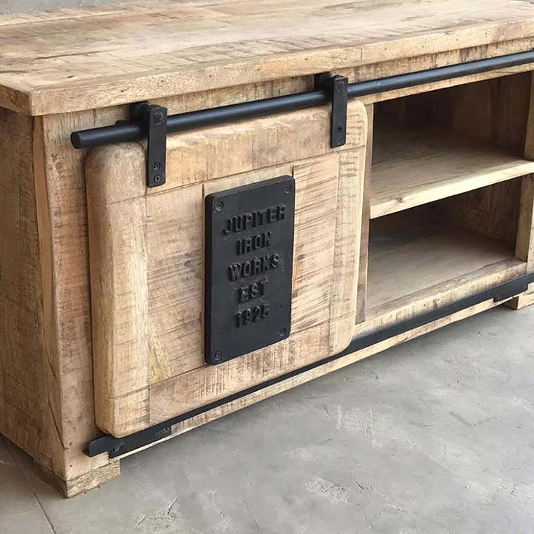 mobiletto tv industrial