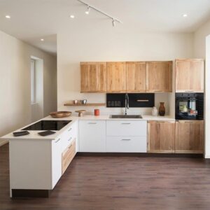 Cucina Bianca e Legno con Penisola angolare