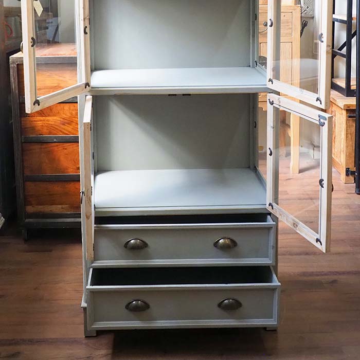 vetrina provenzale shabby