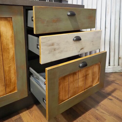 cassetti cucina legno massello