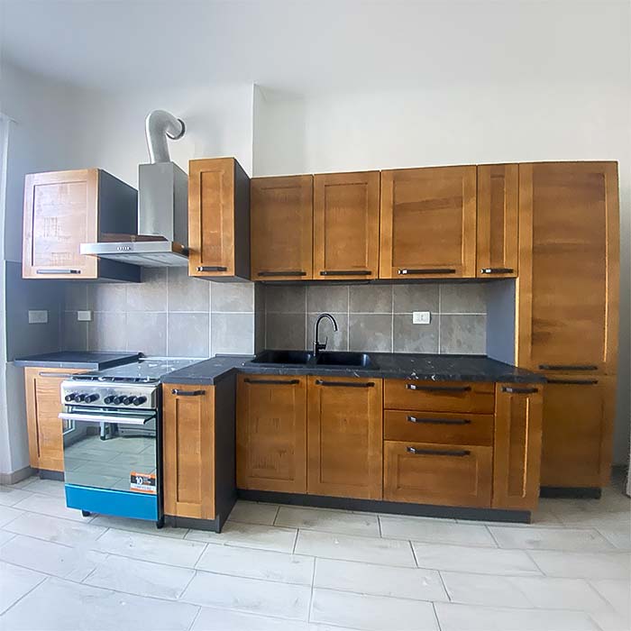 cucina legno su misura prezzo