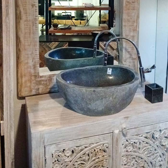 mobile bagno con lavabo pietra