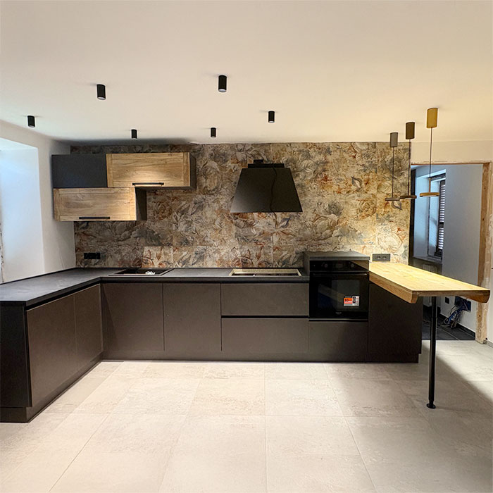cucina su misura angolare con penisola